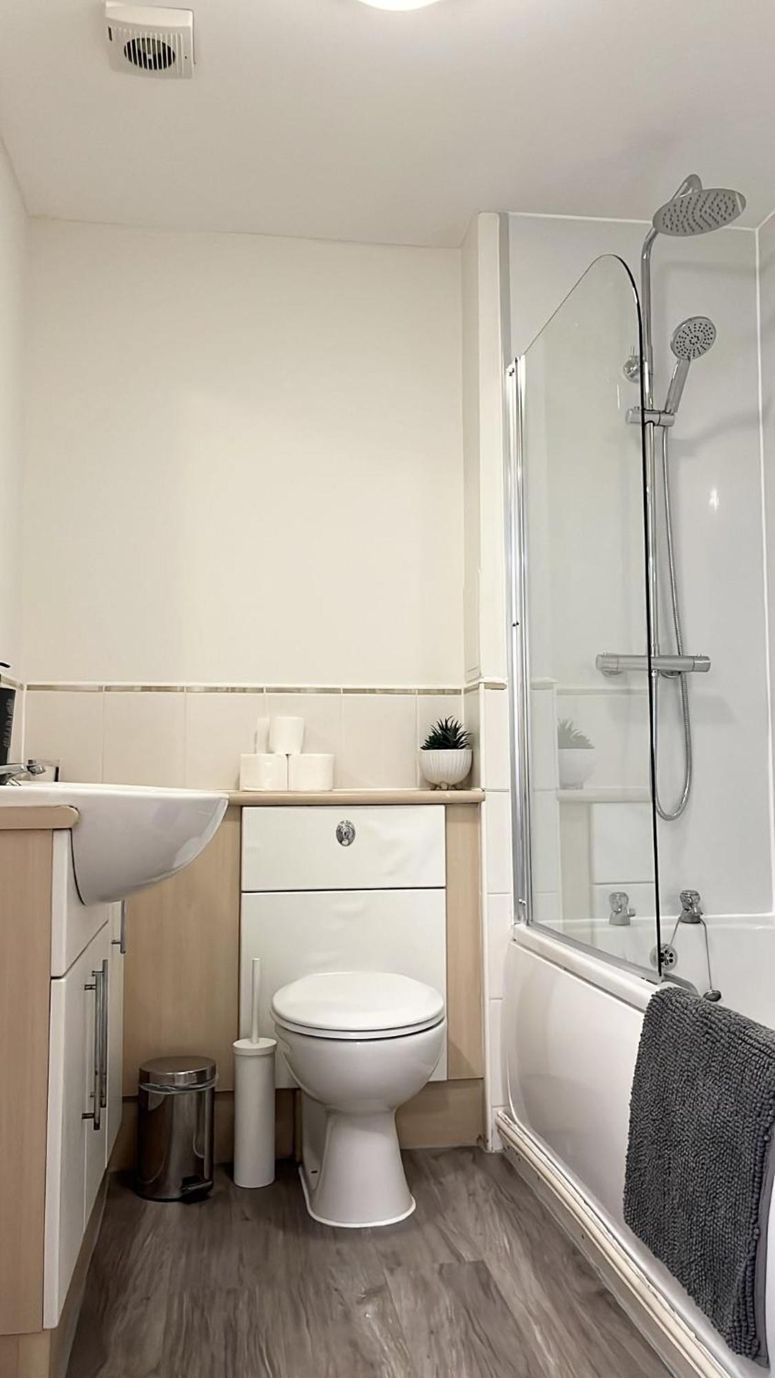 Spacious City Centre Flat Free Parking& Superfast Wifi EDI Exterior foto